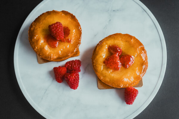 Almond & Raspberry Polenta Cake Pack of 4